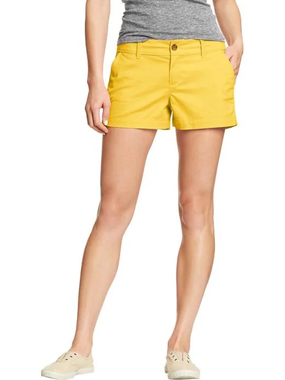 Women’s GAP Aubrey Yellow  Chino Shorts Size 2